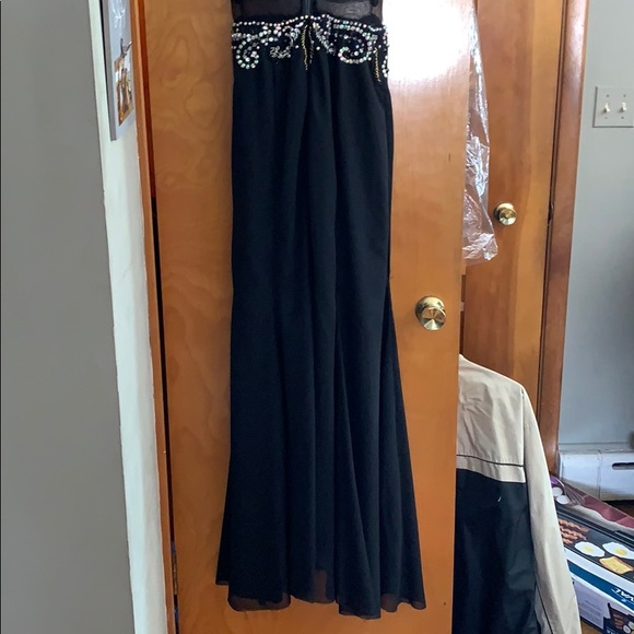 Prom dress size 8 - Picture 4 of 4
